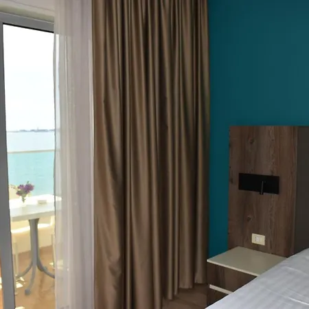 Hotel Vivas-2